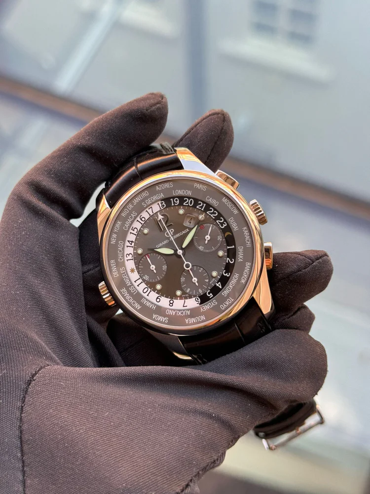 Girard Perregaux WW.TC TRAVELLER CHRONOGRAPH box and papers